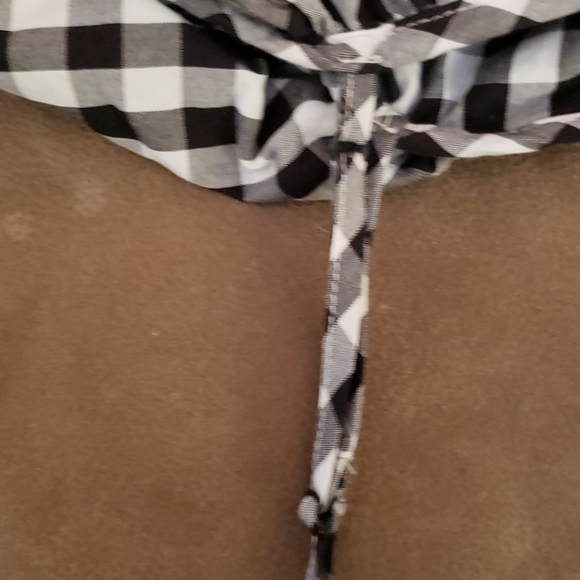 Top - Picture 3 of 3